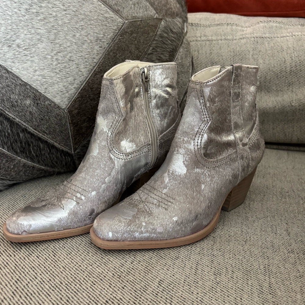 Dolce Vita Volli Silver Gray Ankle Boots